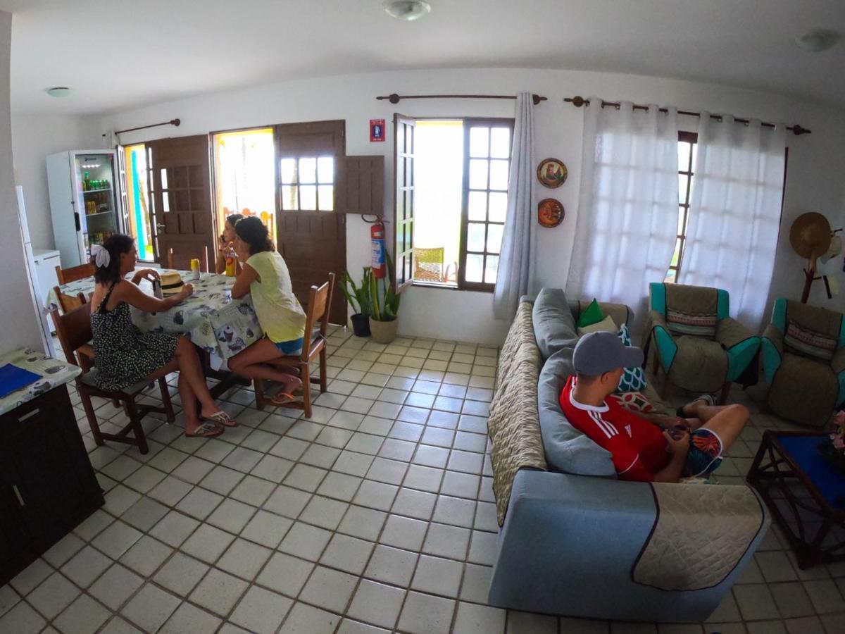Porto Paraiso Hostal